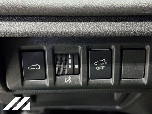 Used 2022 Subaru Outback Limited AWD/4WD image 10