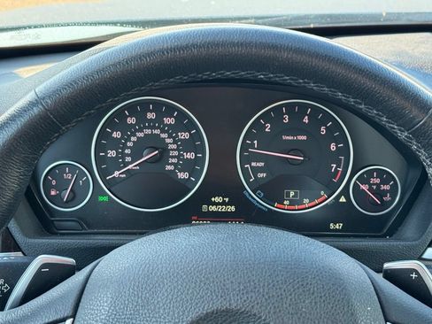 Used 2017 BMW 330i xDrive Wagon AWD/4WD image 8