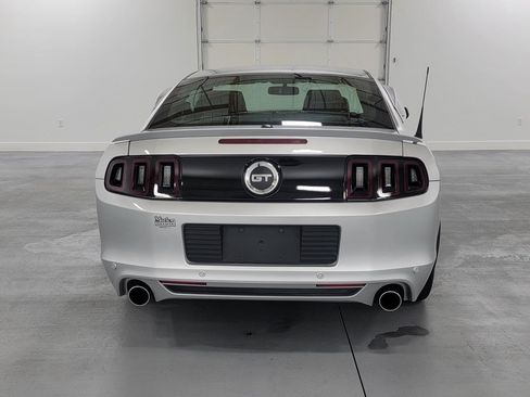 Used 2014 Ford Mustang GT Premium RWD image 8