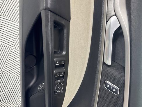 Used 2018 Ford Fusion S image 11