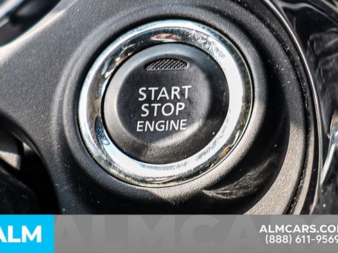 Used 2018 Mitsubishi Outlander SE image 42