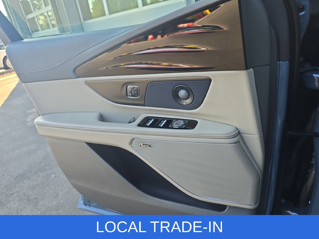 Used 2025 Lincoln Nautilus Premier w/ Equipment Group 102A AWD/4WD image 27