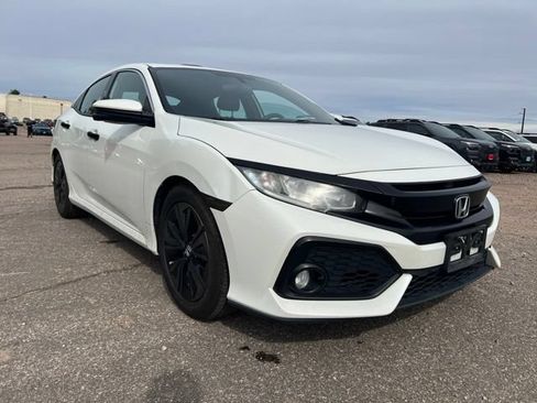 Used 2018 Honda Civic EX image 8