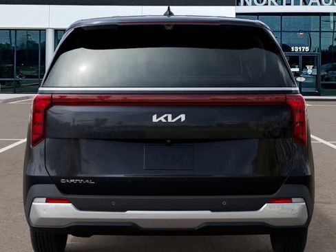 New 2026 Kia Carnival LXS image 13