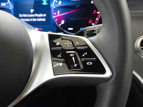 Certified 2026 Mercedes-Benz GLC 300 4MATIC image 27