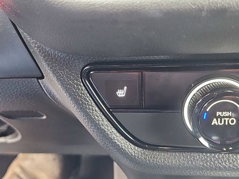 Certified 2024 Honda HR-V Sport image 16