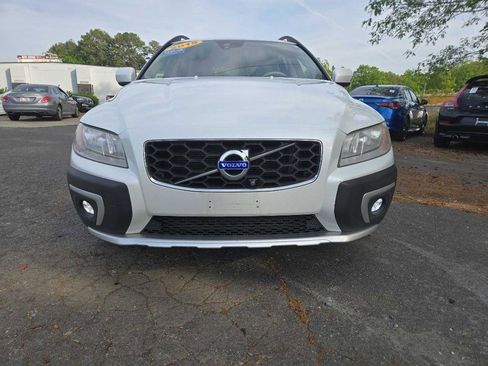 Used 2015 Volvo XC70 T6 Platinum image 2