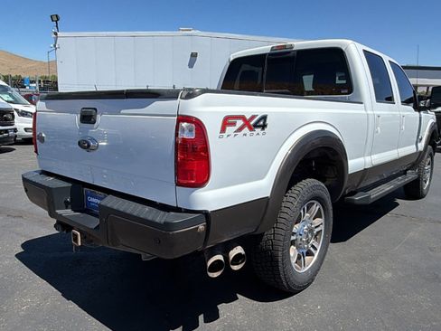 Used 2016 Ford F250 King Ranch w/ FX4 Off-Road Package AWD/4WD image 3