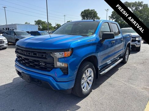 Used 2024 Chevrolet Silverado 1500 Custom AWD/4WD image 4