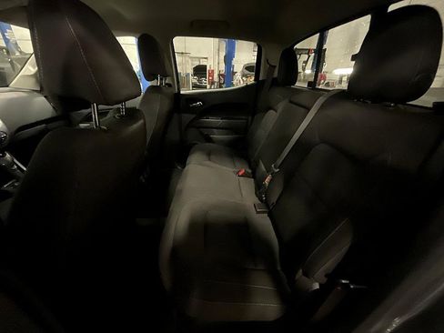 Used 2022 Chevrolet Colorado LT w/ LT Convenience Package image 26