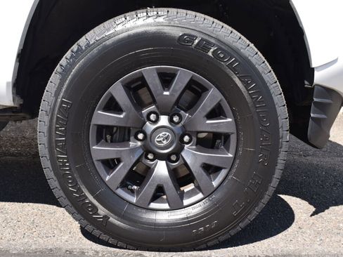 Certified 2023 Toyota Tacoma SR5 w/ Black Out Package (TMS) AWD/4WD image 24