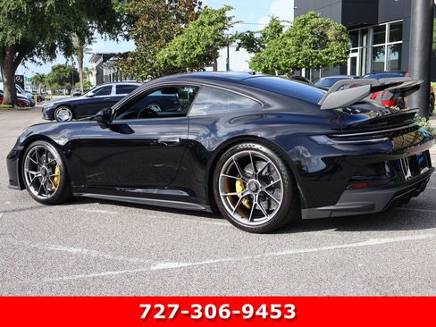 Used 2022 Porsche 911 GT3 RWD image 6