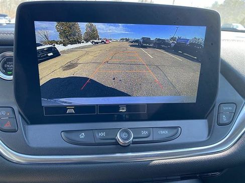 Used 2025 Chevrolet Blazer LT AWD/4WD image 51