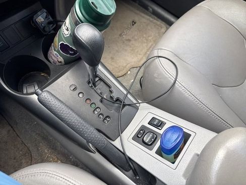 Used 2010 Toyota RAV4 4WD V6 image 7