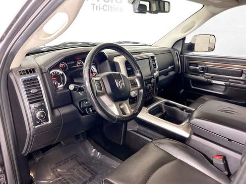Used 2016 RAM 1500 Laramie w/ Convenience Group AWD/4WD image 4