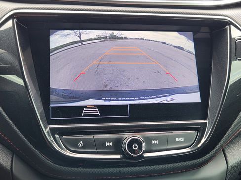 Used 2023 Chevrolet TrailBlazer RS w/ Convenience Package image 7