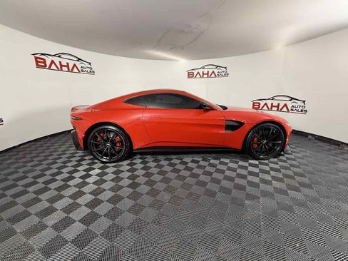 Used 2020 Aston Martin V8 Vantage Coupe image 15