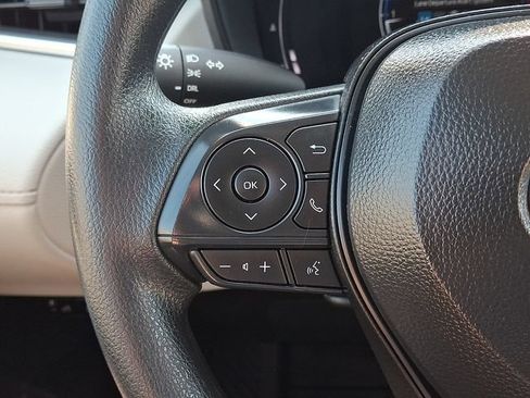 Certified 2026 Toyota Corolla Cross L FWD image 21