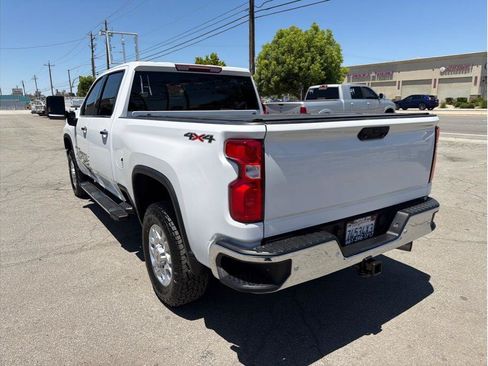 Used 2022 Chevrolet Silverado 2500 LTZ w/ Safety Package AWD/4WD image 15