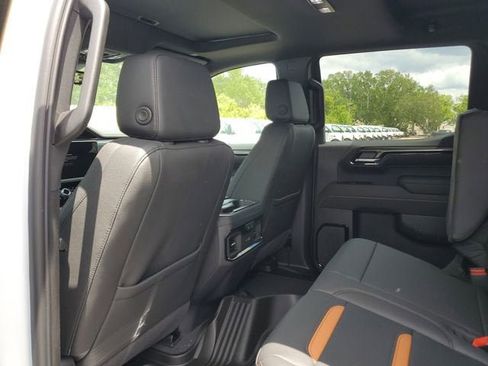 New 2026 GMC Sierra 1500 AT4 w/ AT4 Premium Package AWD/4WD image 11