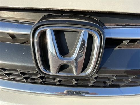 Used 2016 Honda CR-V EX image 3
