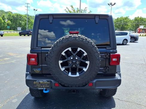 Used 2025 Jeep Wrangler Unlimited Rubicon 4xe w/ Safety Group AWD/4WD image 24