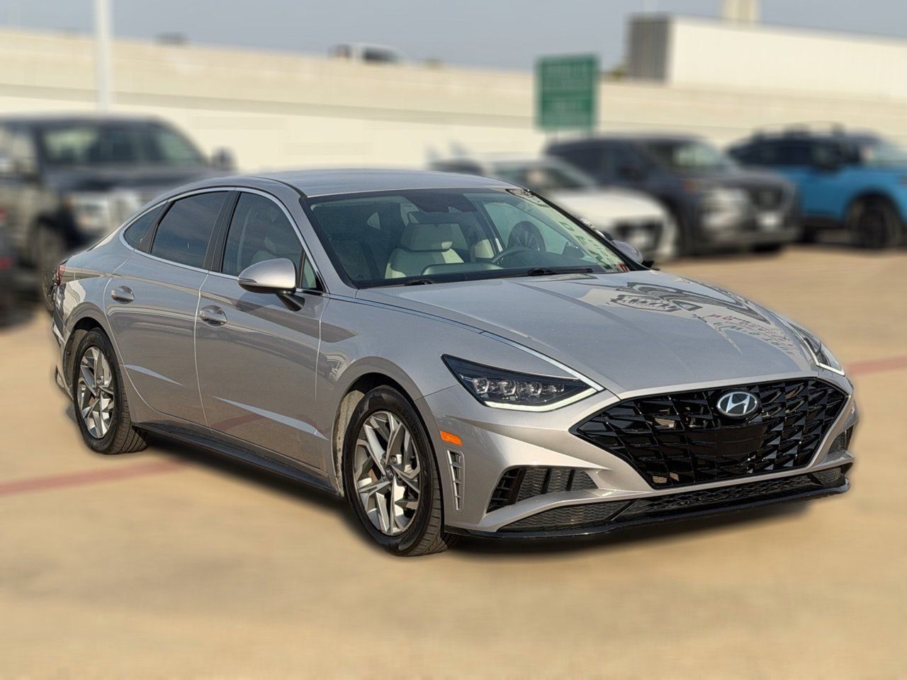 Used 2023 Hyundai Sonata SEL FWD image 4