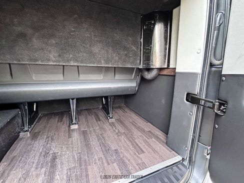 Used 2017 Mercedes-Benz Sprinter 3500 image 90