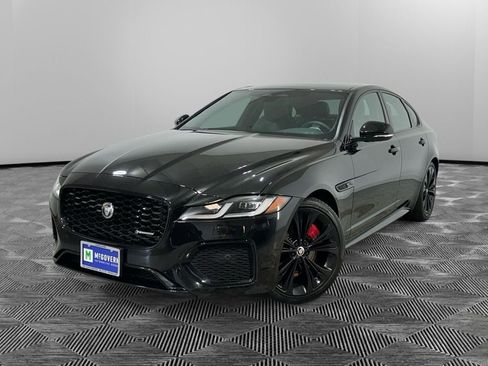 Used 2024 Jaguar XF R-Dynamic SE AWD/4WD image 1
