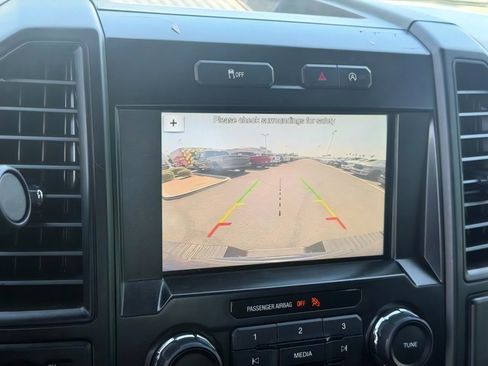 Used 2017 Ford F150 XL w/ Equipment Group 101A Mid AWD/4WD image 25