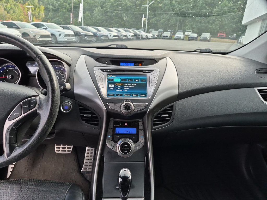 Used 2013 Hyundai Elantra SE w/ Technology Pkg FWD image 25