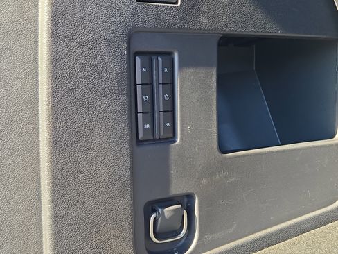 Certified 2024 Ford Expedition Limited image 13