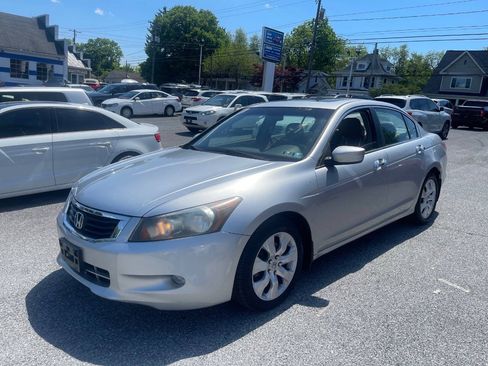 Used 2009 Honda Accord EX-L image 2