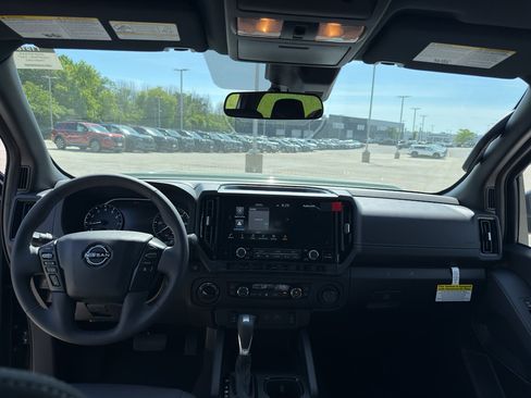 New 2026 Nissan Frontier SV AWD/4WD image 29