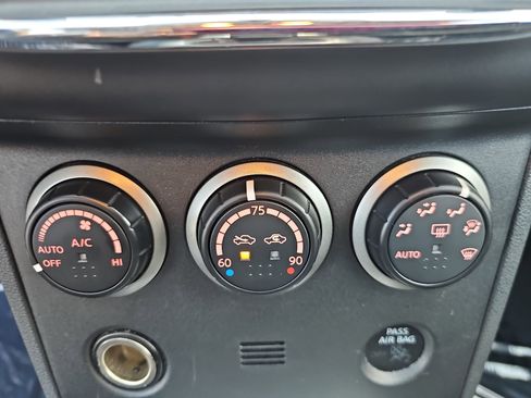 Used 2012 Nissan Rogue SL image 20