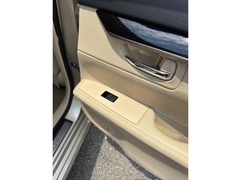 Used 2015 Lexus ES 350 FWD image 13