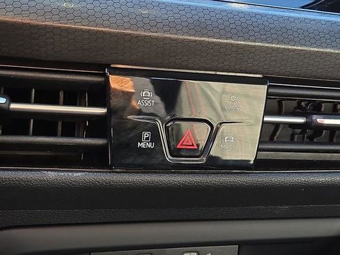 Used 2022 Volkswagen GTI S image 24