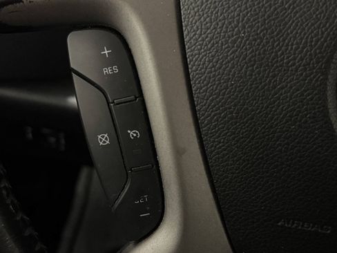 Used 2011 Chevrolet Silverado 2500 LT AWD/4WD image 20