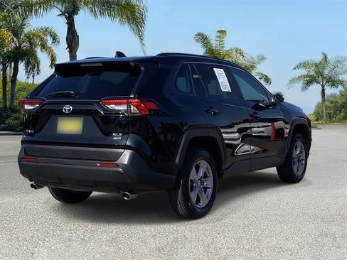 Used 2024 Toyota RAV4 XLE image 4