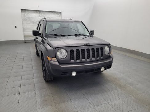 Used 2014 Jeep Patriot Sport image 14