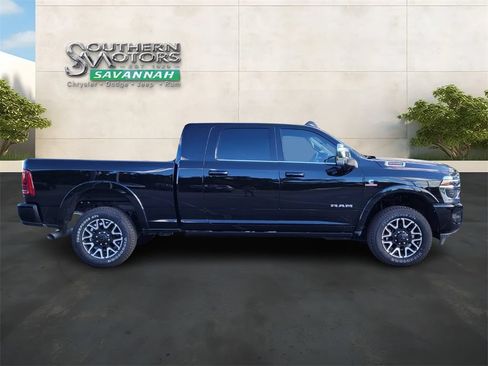 New 2025 RAM 2500 Limited AWD/4WD image 6