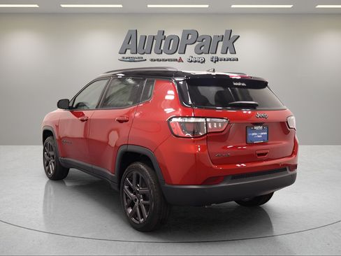 New 2026 Jeep Compass Limited w/ Sun, Sound & Navigation Group AWD/4WD image 7