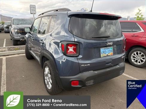 Used 2019 Jeep Renegade Latitude AWD/4WD image 3