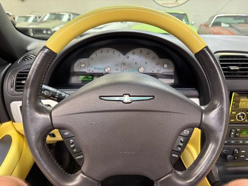 Used 2002 Ford Thunderbird RWD image 21