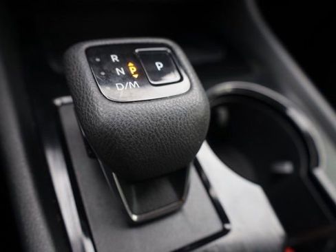 Used 2023 Nissan Rogue SL w/ SL Premium Package image 4