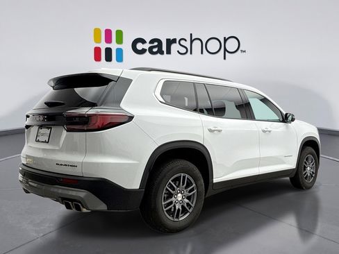 Used 2025 GMC Acadia Elevation image 5