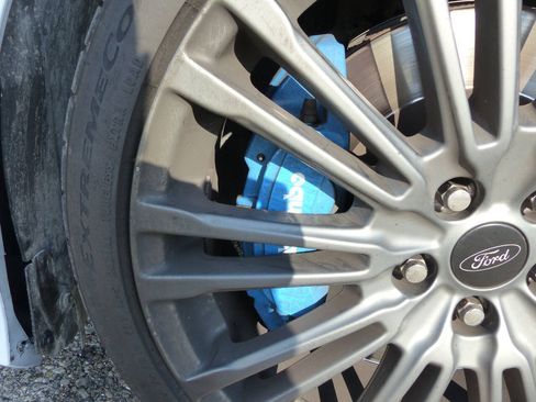 Used 2017 Ford Focus RS AWD/4WD image 20