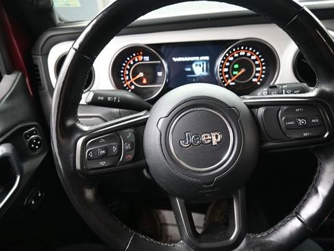 Used 2021 Jeep Wrangler Sport image 8