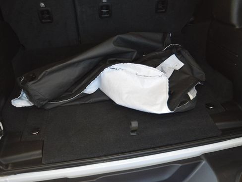 Used 2025 Jeep Wrangler Unlimited Sport S 4xe image 17