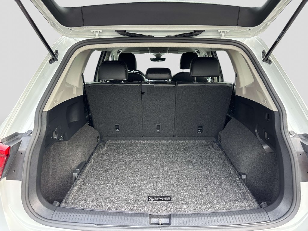Certified 2023 Volkswagen Tiguan SE AWD/4WD image 14